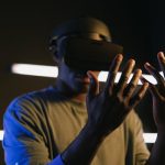 Virtual and Augmented Reality in Transformative Educational Experiences
